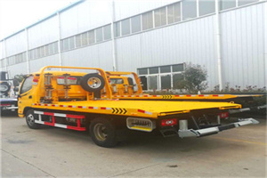 杨陵附近拖车救援搭电