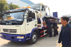 杨陵汽车道路救援拖车价格